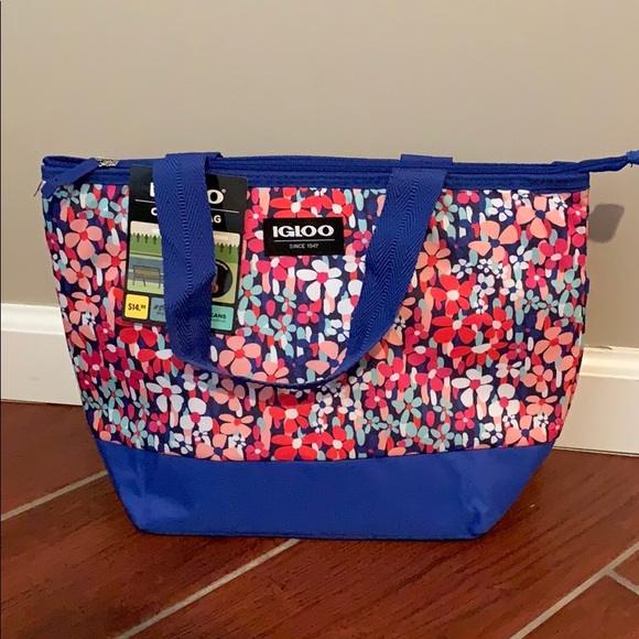 Igloo Handbags - Igloo Cooler Bag! NWT